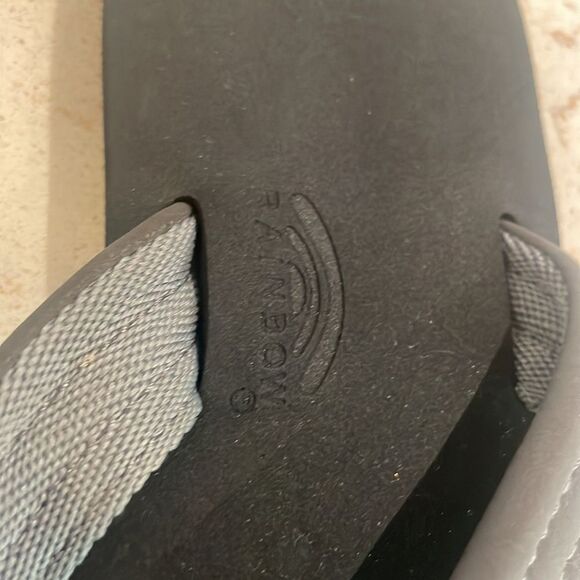 Rainbow black flip flops SZ 2/3 - Picture 3 of 5